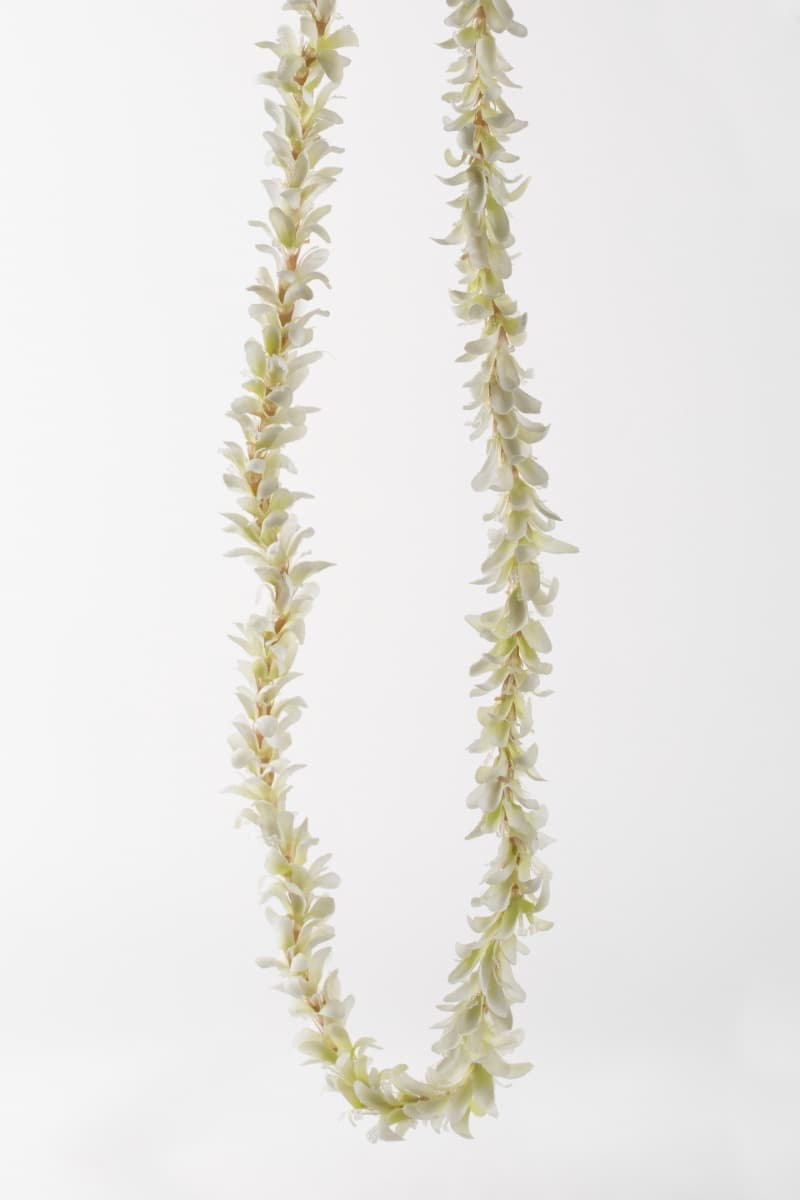 42" Cream Jasmine Lei